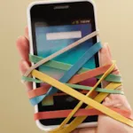 استفاده گوشی بعد از عمل لیزیک