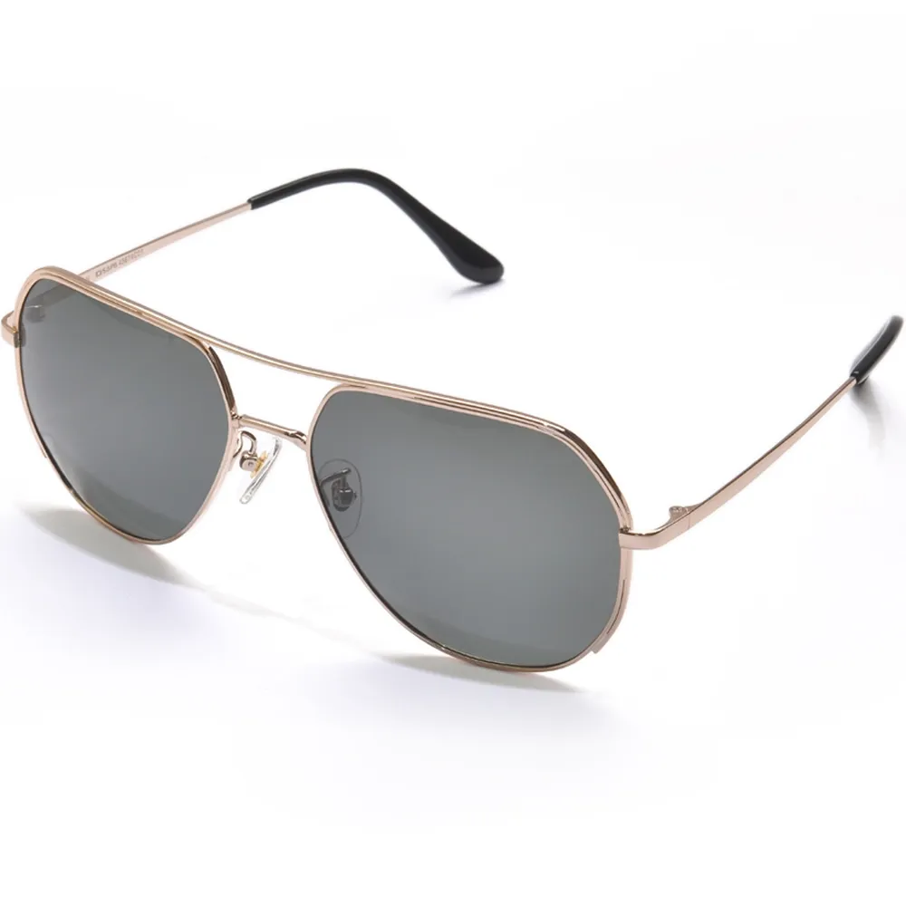 فریم طلایی - عدسی سبز